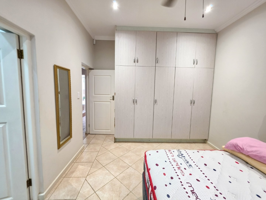 1 Bedroom Property for Sale in Stilbaai Western Cape